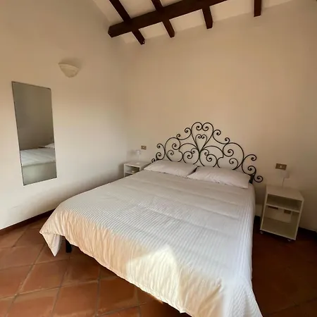 Apartment In Oasis